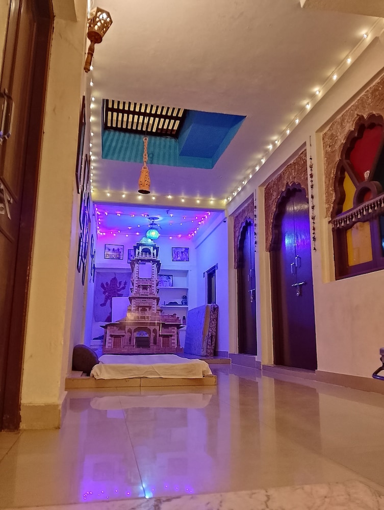 Kesar Heritage Boutique Home Stay