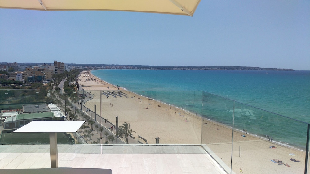 Aparthotel Fontanellas Playa