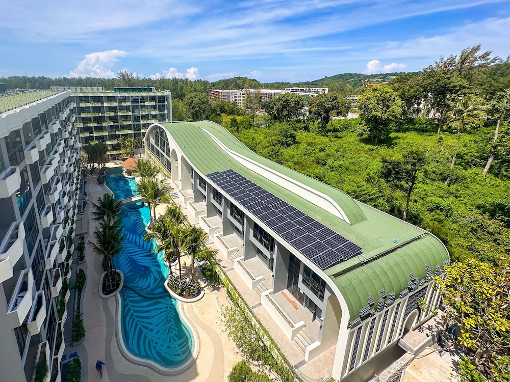La Green Hotel & Residence