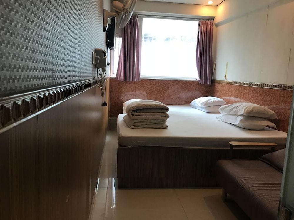 Just Inn on Nathan Road
