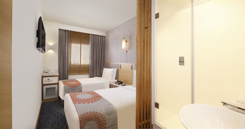 Holiday Inn Express Chennai OMR Thoraipakkam, an IHG Hotel