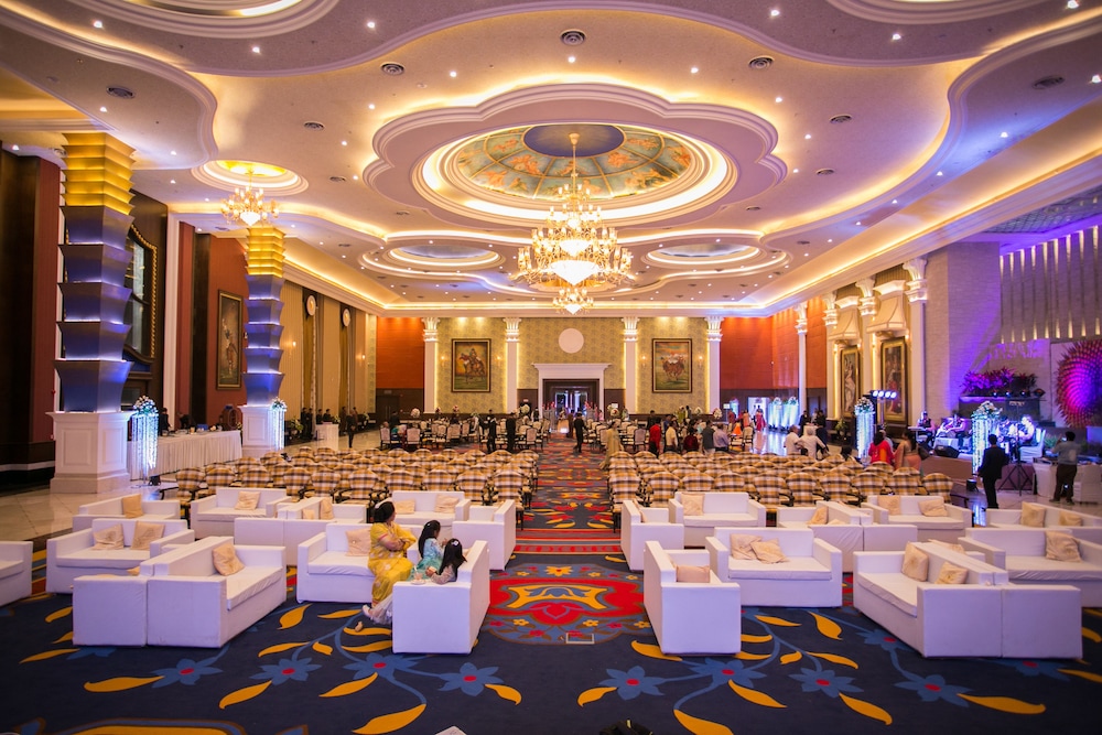Sheraton Grand Palace Indore