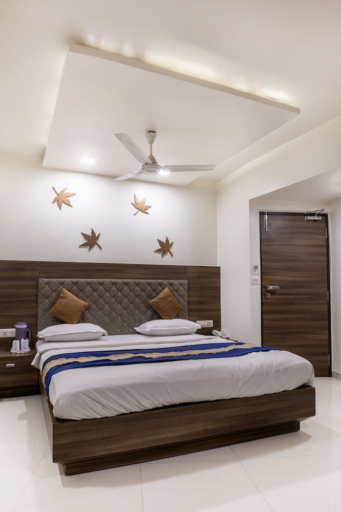 Hotel Ashish