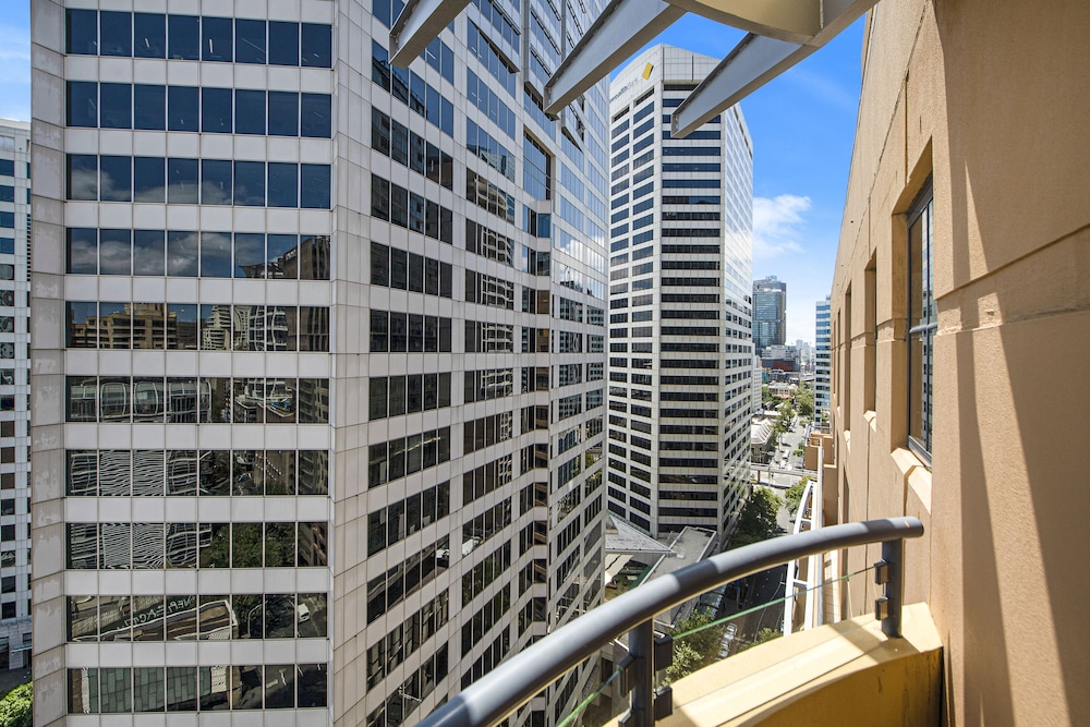 YEHS Hotel Sydney Harbour Suites