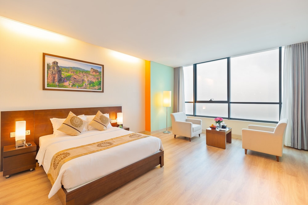 Grand Tourane Hotel