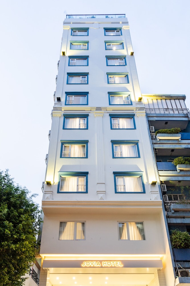 Jovia Hotel