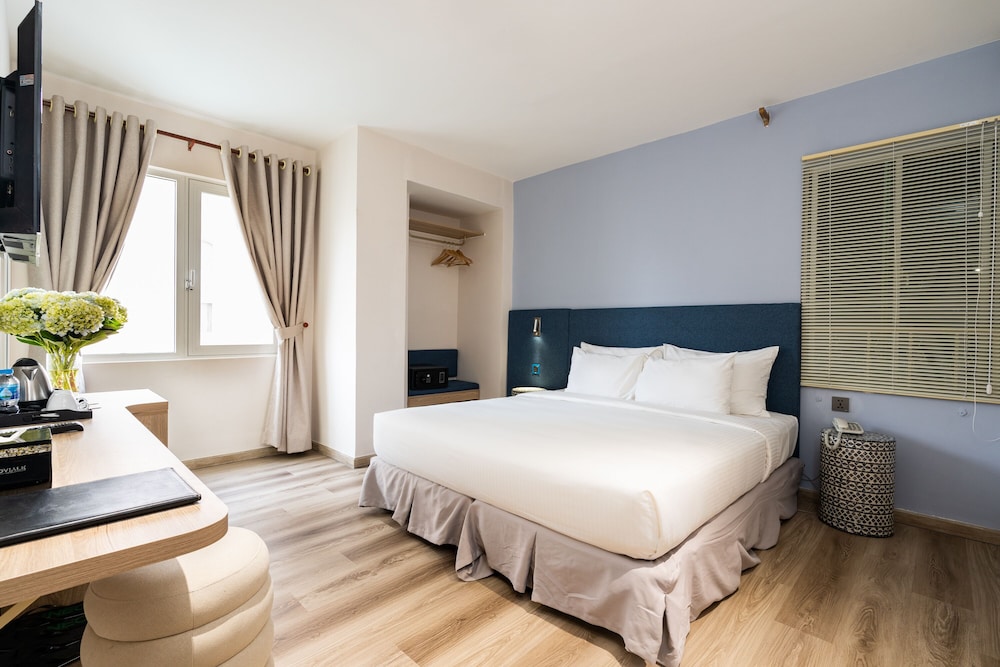 Jovia Hotel