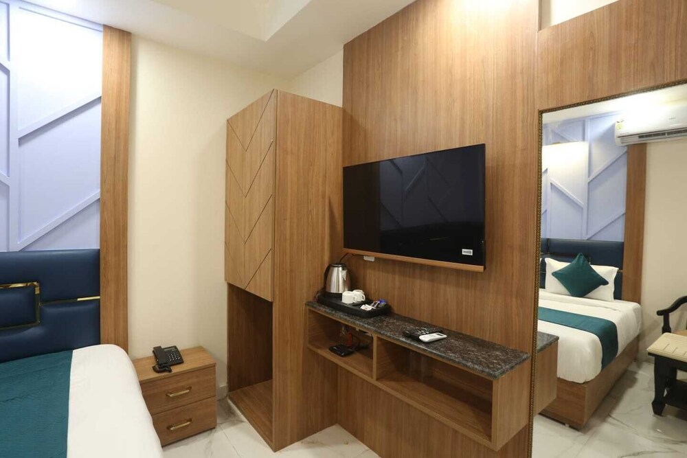 Hotel Nova Inn Near Delhi Airport