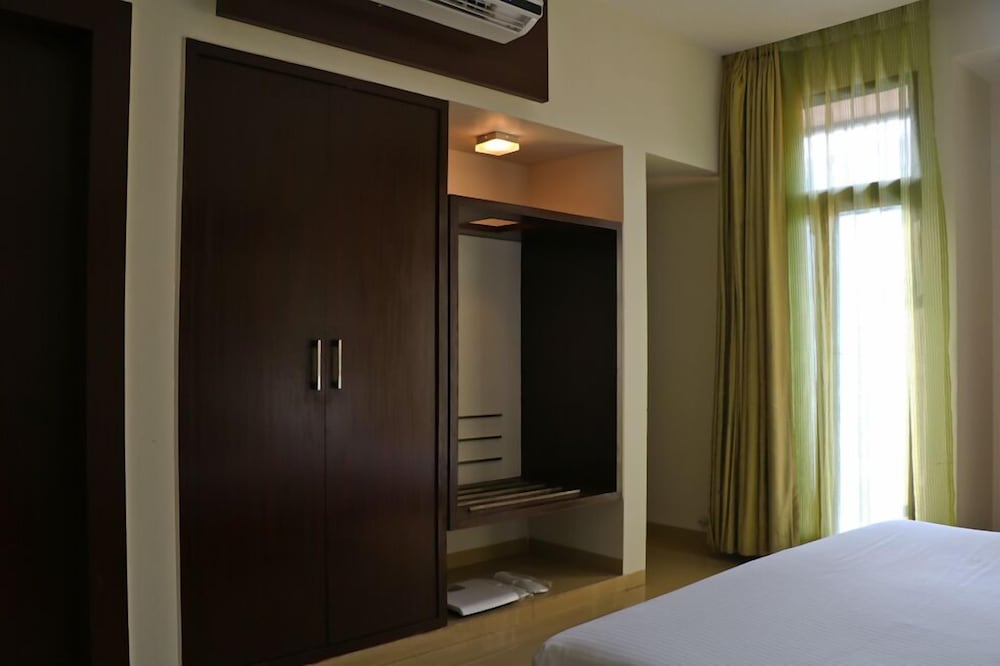 The Waterfront Shaw Lavasa