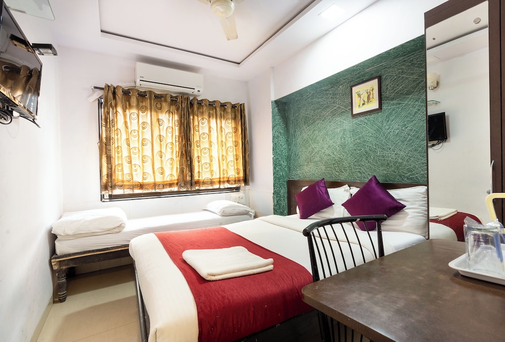 Hotel Arma Near BKC