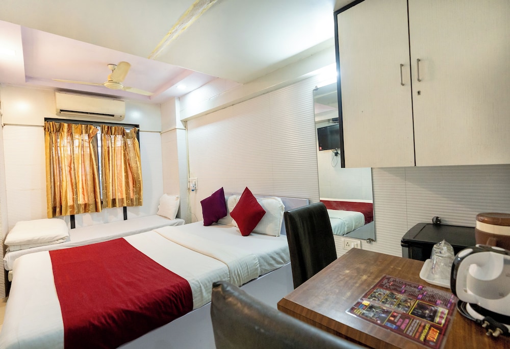 Hotel Arma Near BKC