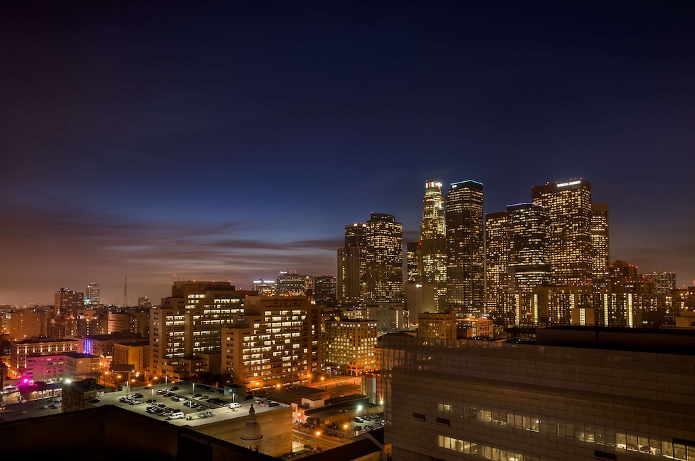 DoubleTree by Hilton Hotel Los Angeles Downtown