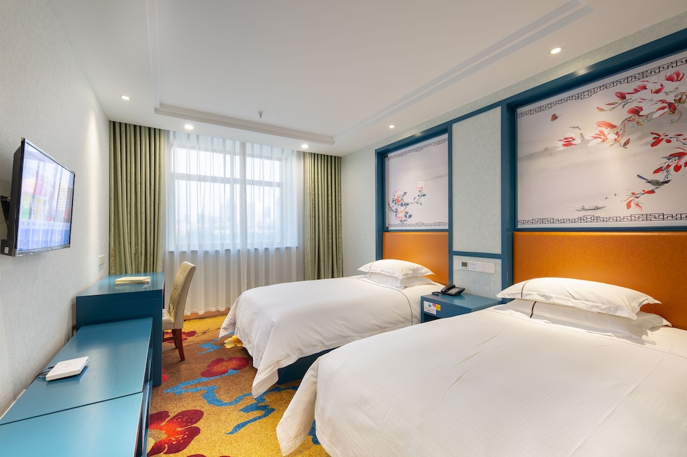 YiWU Best Hotel