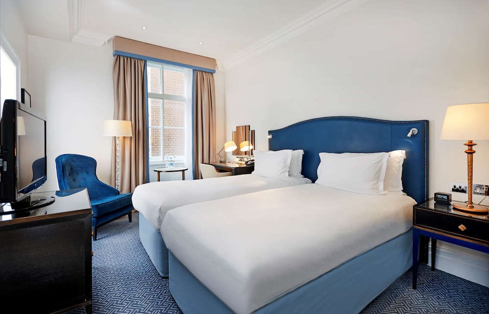The Waldorf Hilton, London