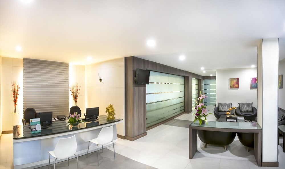 The Lotus- Apartment Hotel Venkatraman