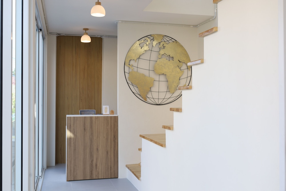 S.P.C. Apartment by Brodderud