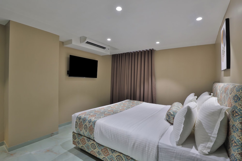 Hotel Serenity