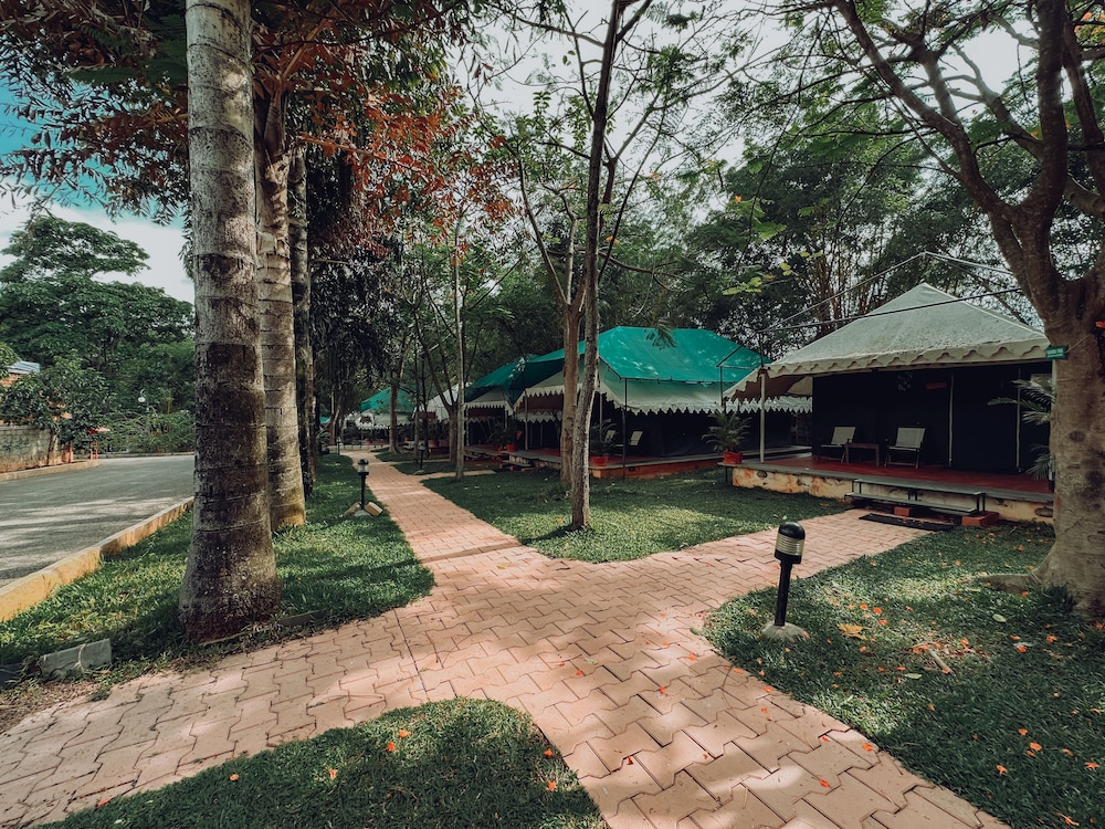 Olde Bangalore Resort and Wellness Center