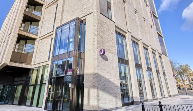 Premier Inn London Canary Wharf - Westferry