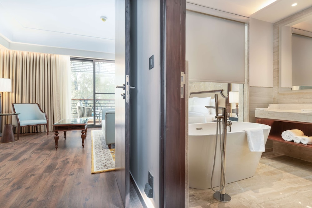 Radisson Collection Hotel & Spa, Riverfront Srinagar