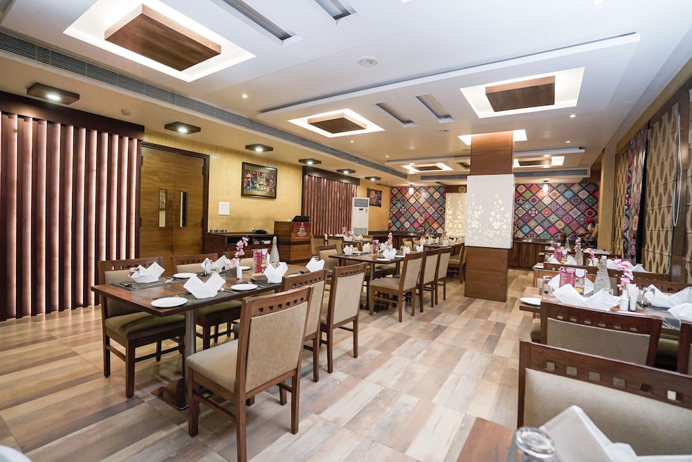 Hotel Golden Apple
