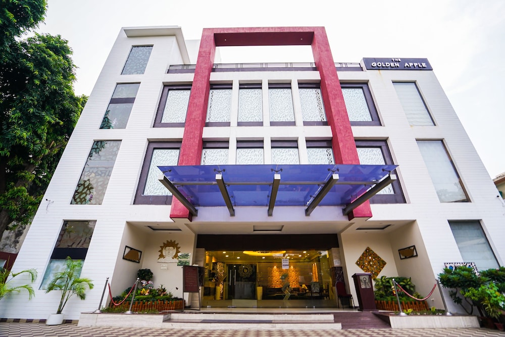Hotel Golden Apple