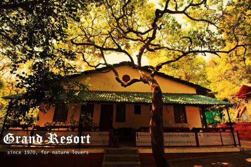 Grand Resort - For Nature Lovers
