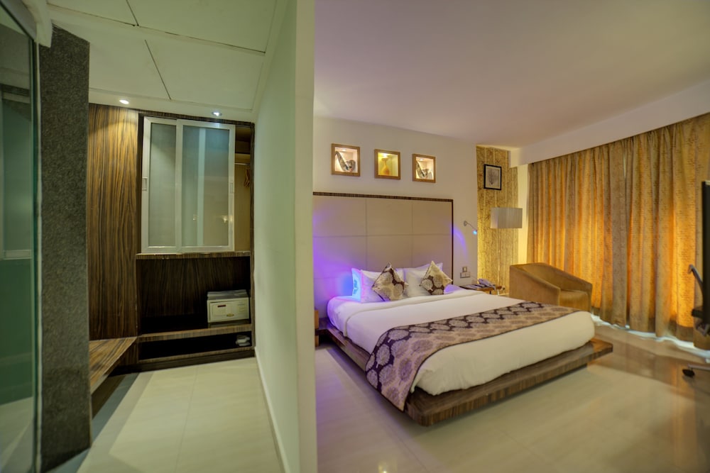 Goldfinch Hotel Mangalore
