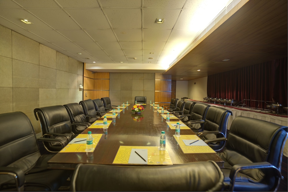 Goldfinch Hotel Mangalore