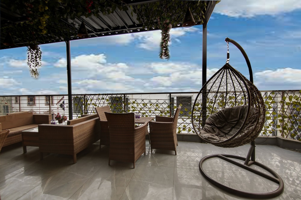 Hotel Shanti Plaza