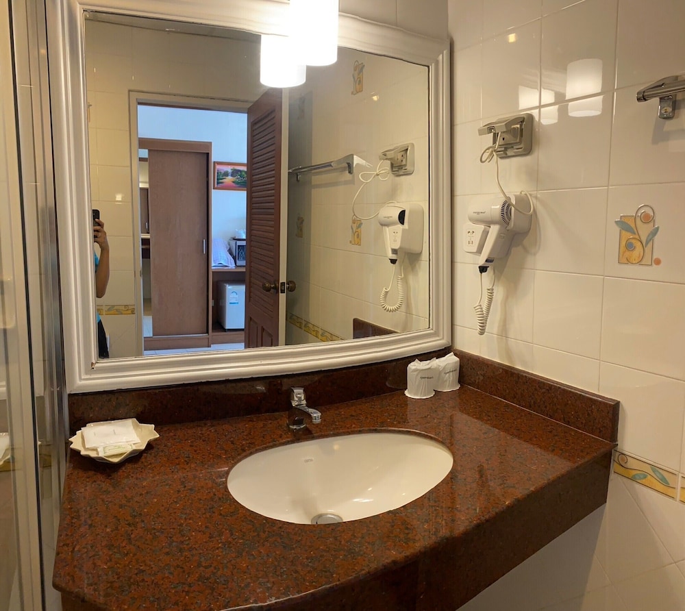Seaview Hotel Sriracha