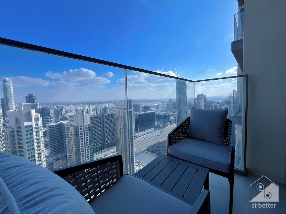 Luxury Burj Royale Apt balcony & Breathtaking View