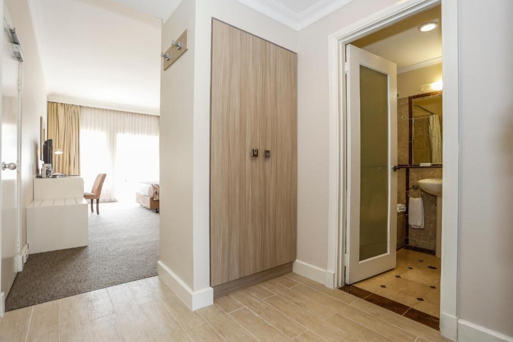 Joondalup Resort Hotel