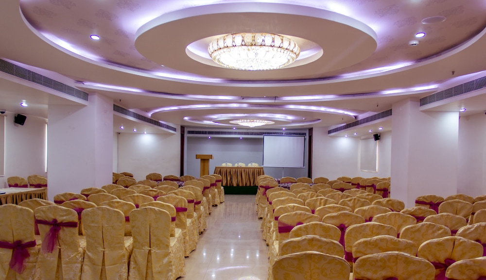 Hotel Diamond Pearl