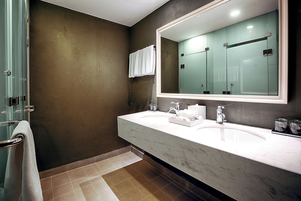 Hotel Mercure Danang French Village Bana Hills