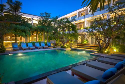 Eightfold Urban Resort