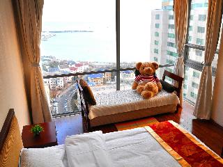3rd Space Holiday Apartment  ( Wusi Square Store)
