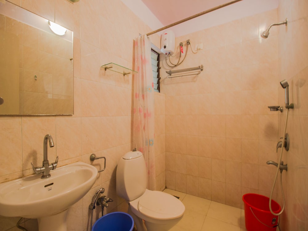 Oyo 13176 Home 2Bhk Fatrade Beach