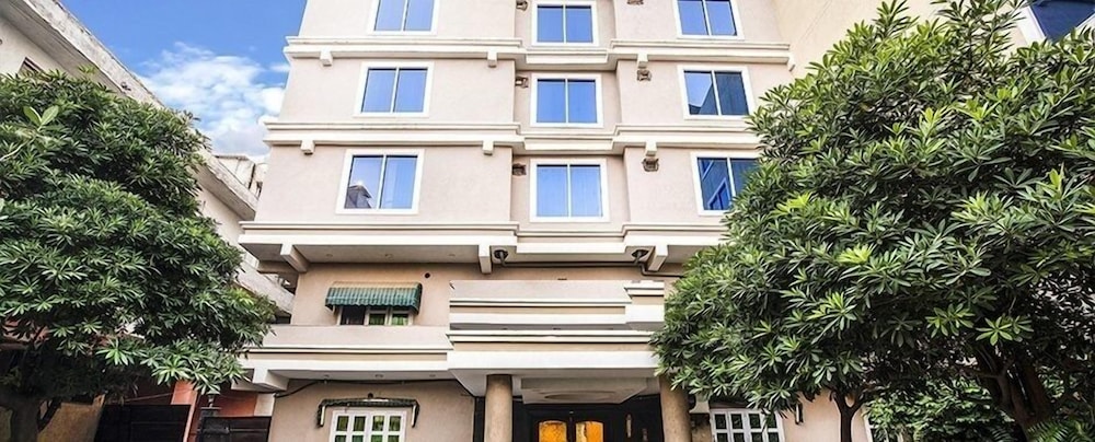 Hotel Ratan Paradise