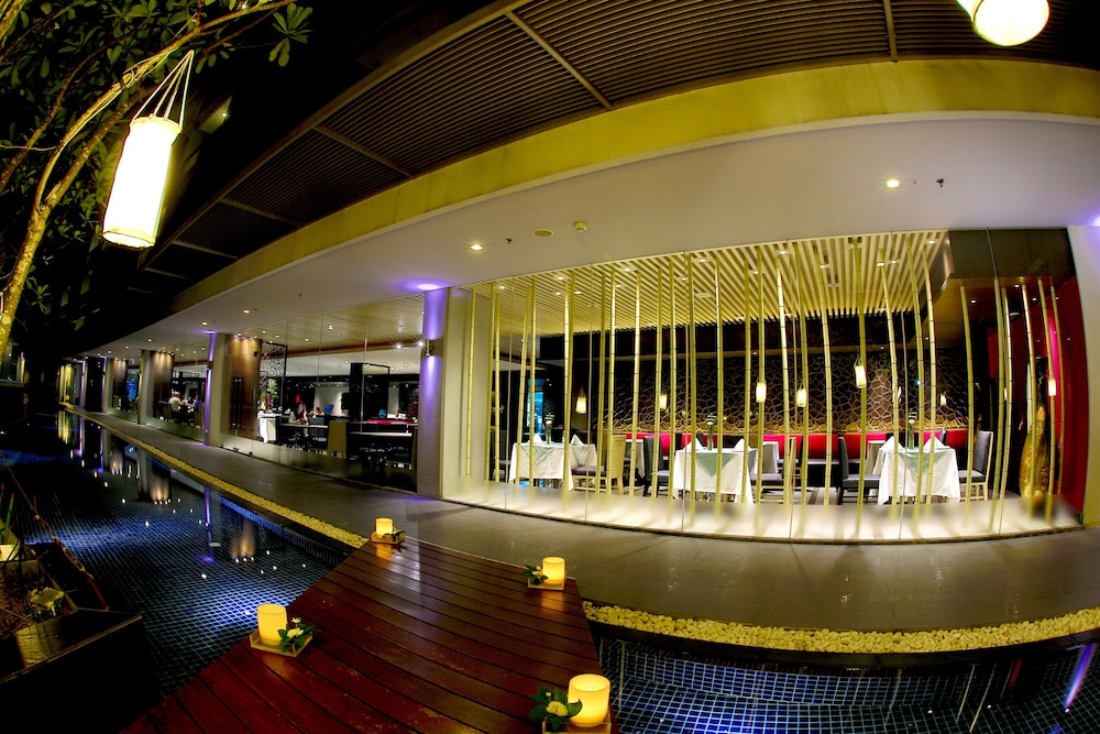 Amaranth Suvarnabhumi Hotel - Free Suvarnabhumi Airport Shuttle