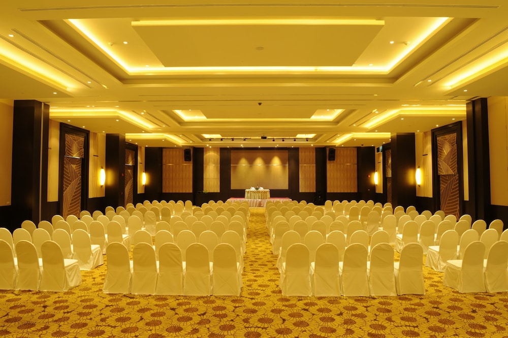 Amaranth Suvarnabhumi Hotel - Free Suvarnabhumi Airport Shuttle