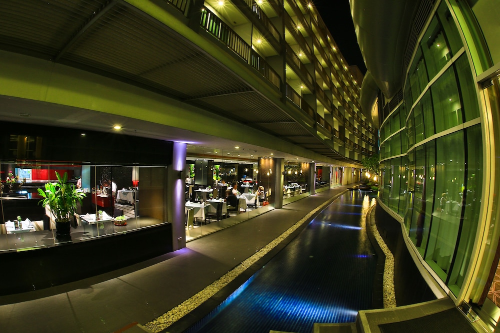 Amaranth Suvarnabhumi Hotel - Free Suvarnabhumi Airport Shuttle