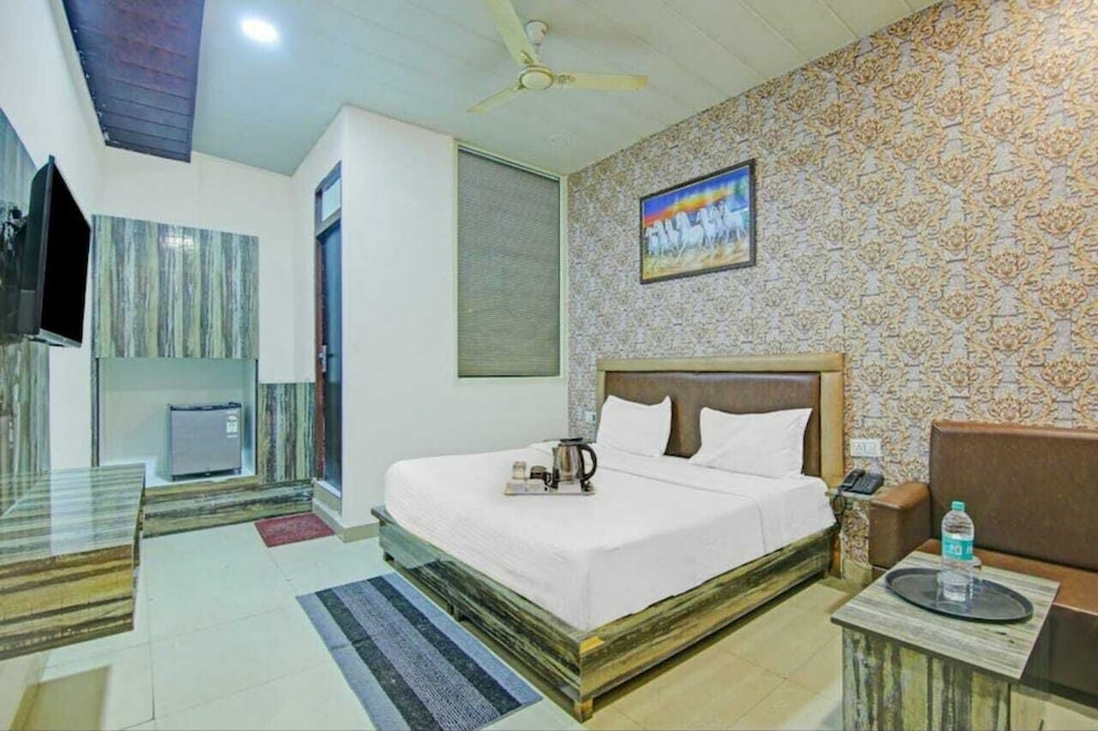 Hotel Grand Inn