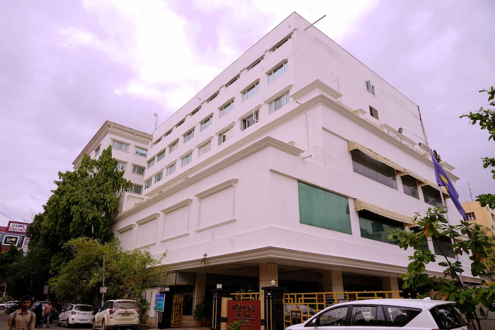 Fortune Murali Park Vijayawada
