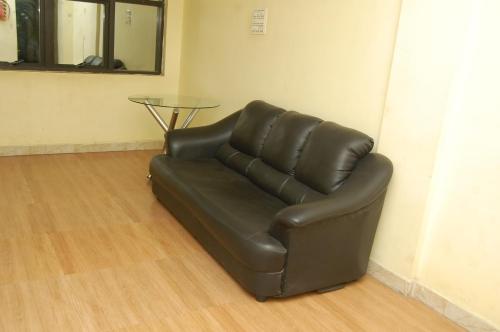 Hotel Adhi Residency - Cleanliness & Friendliness Room VL Varadaraja Temple