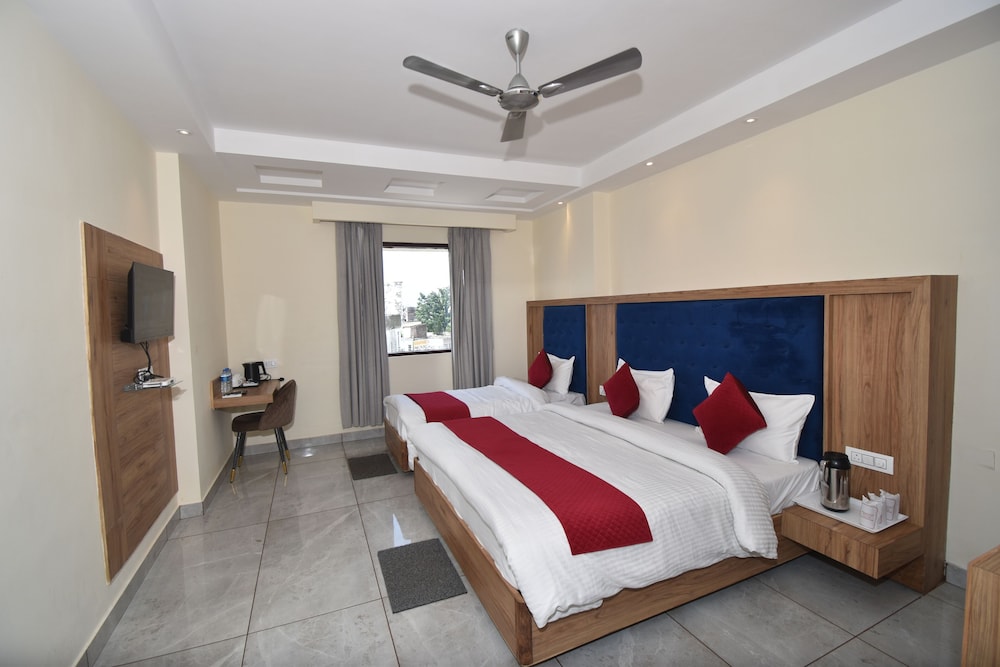 Hotel Vaishno Devi Heights