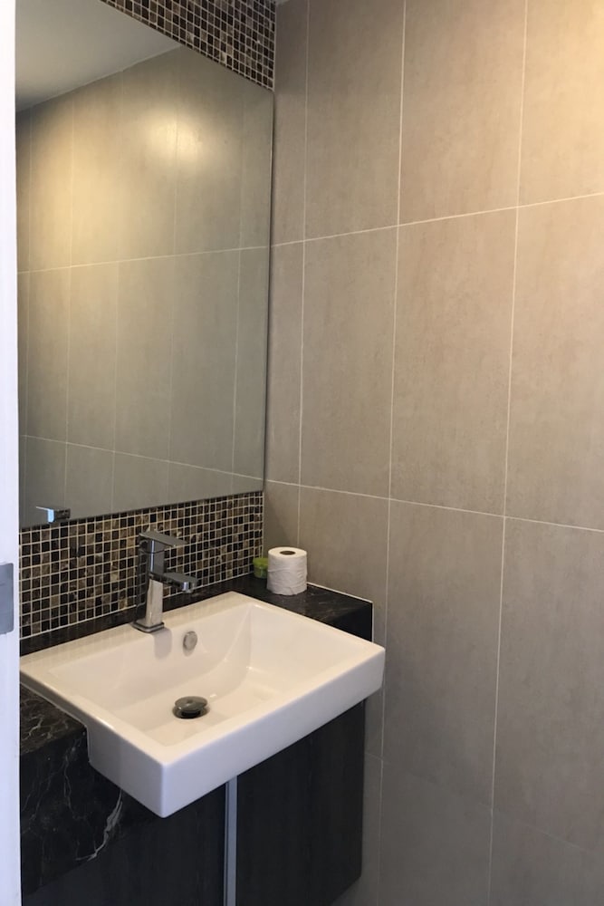 UPlus Avenue Residence