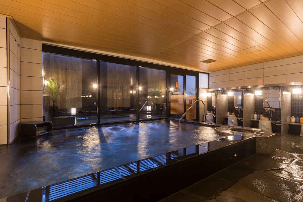APA Hotel & Resort Nishishinjuku Gochome Ekimae Tower