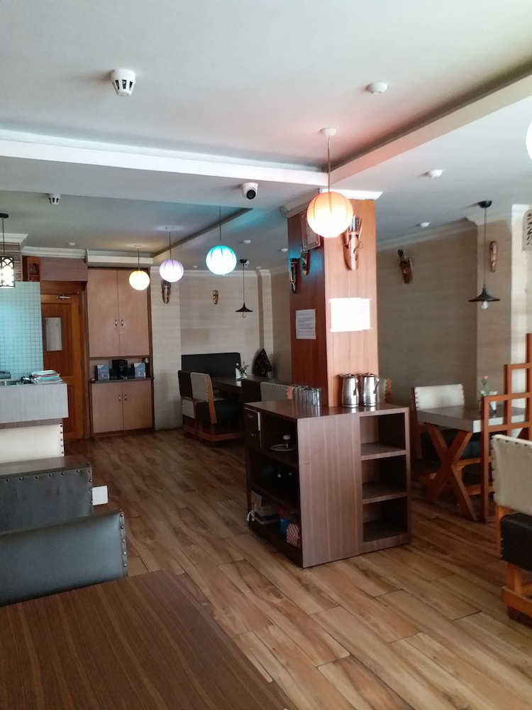 Hotel Mahalaxmi Indo Myanmar