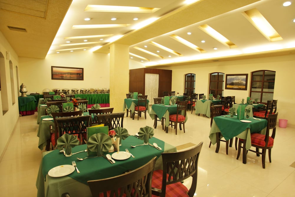 Hotel Mumtaz Towers